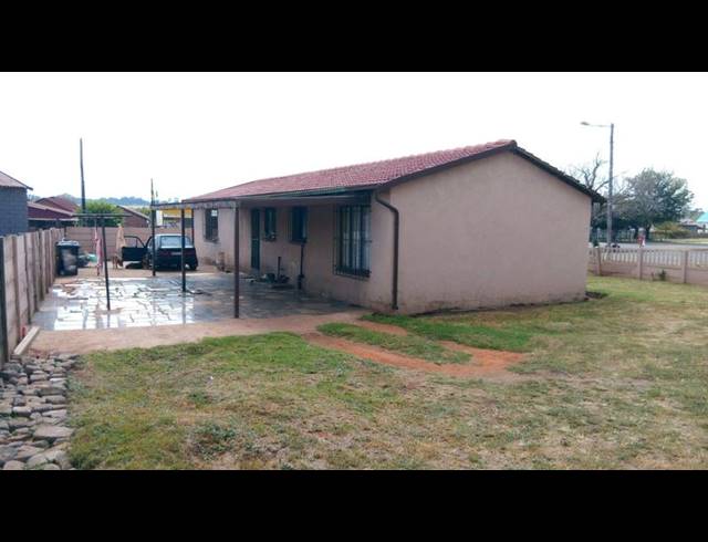 3 BEDROOM HOUSE FOR SALE IN ALRA PARK